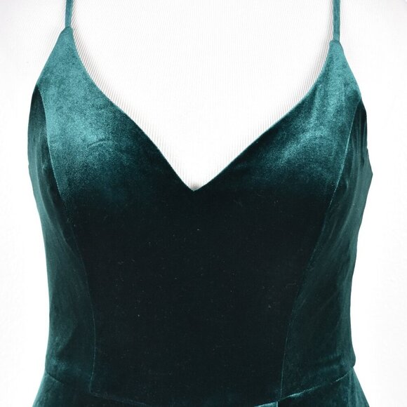 Revelry Velvet Formal Gown Classic Emerald - 16 - Picture 2 of 9